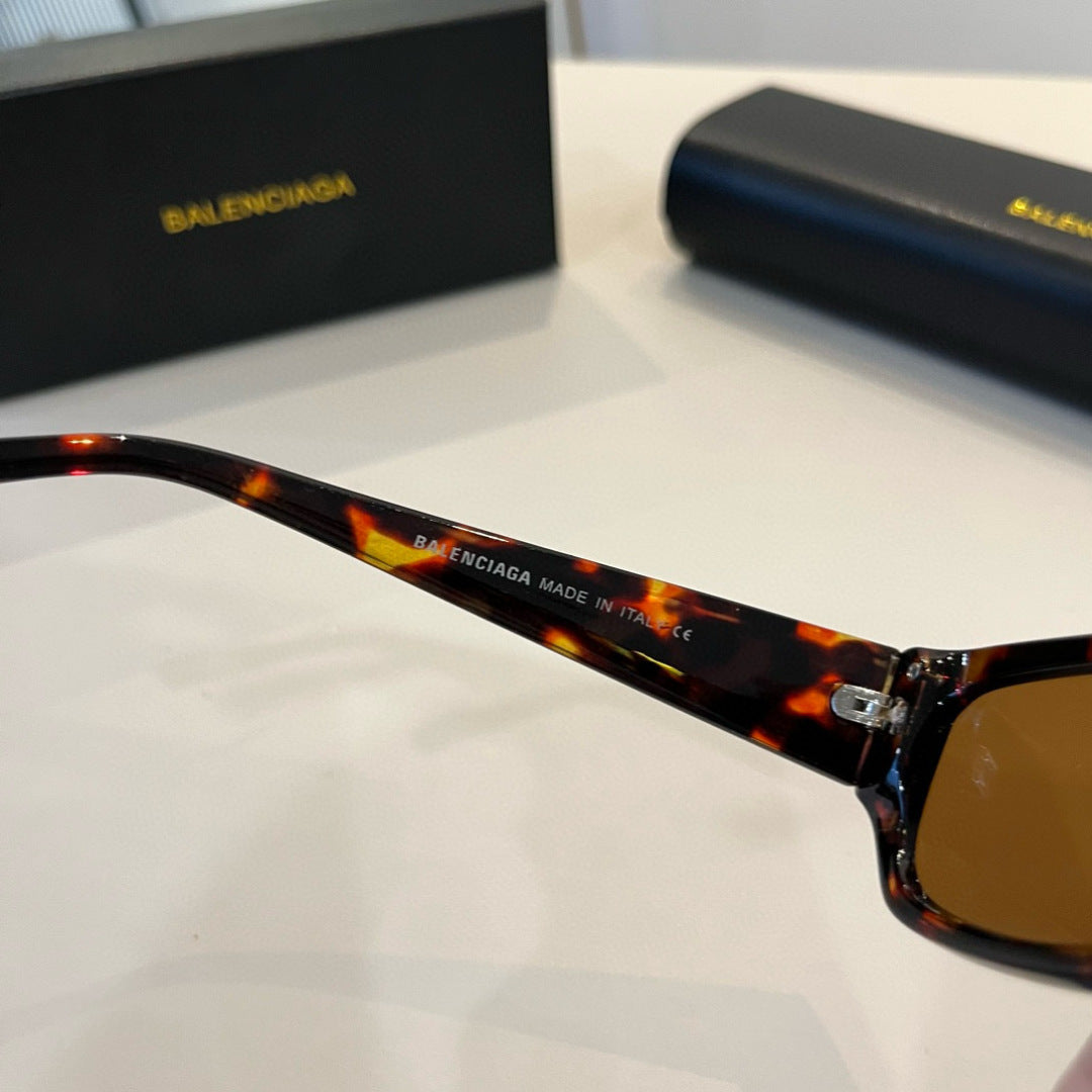 Balenciaga Rectangular Brown Lens Sunglasses for Men & Women - 372341 - detail image 9