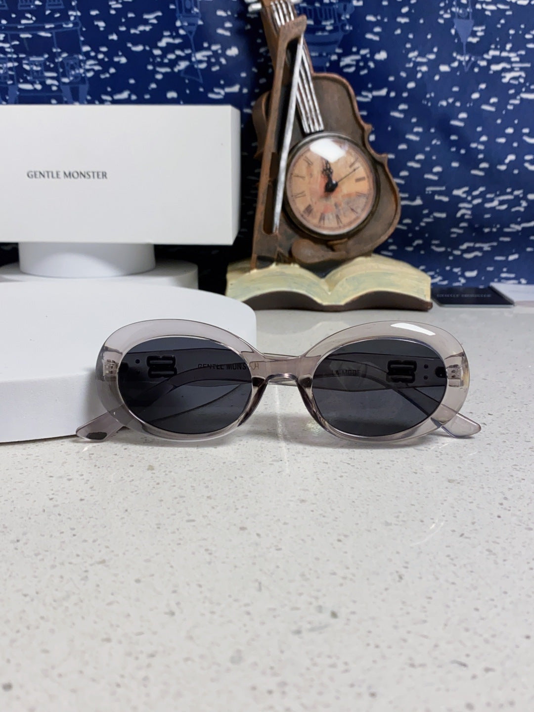 Gentle Monster Round Silver Lens Sunglasses for Men & Women - 399382 - detail image 9