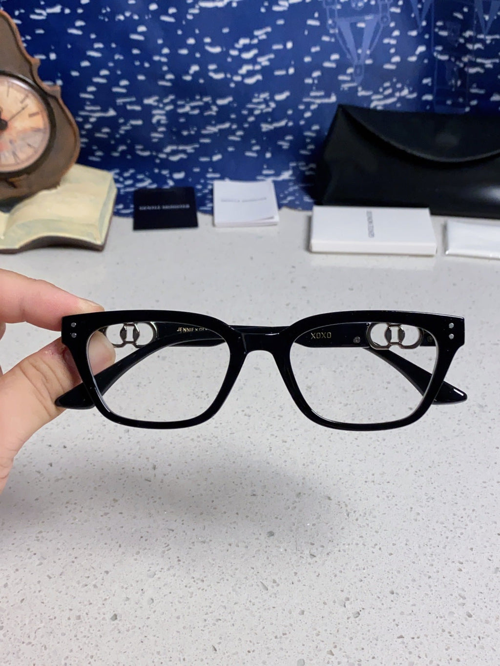 Gentle Monster XOXO Square Silver Lens Sunglasses for Men & Women - 416471 - detail image 4