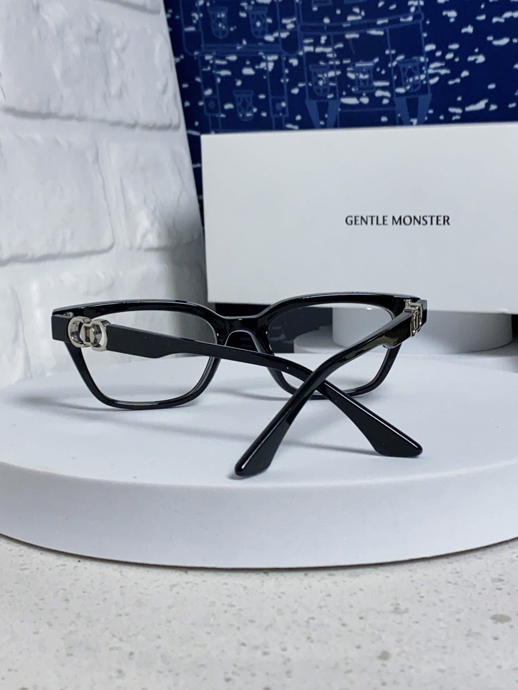 Gentle Monster XOXO Square Silver Lens Sunglasses for Men & Women - 867254 - detail image 3