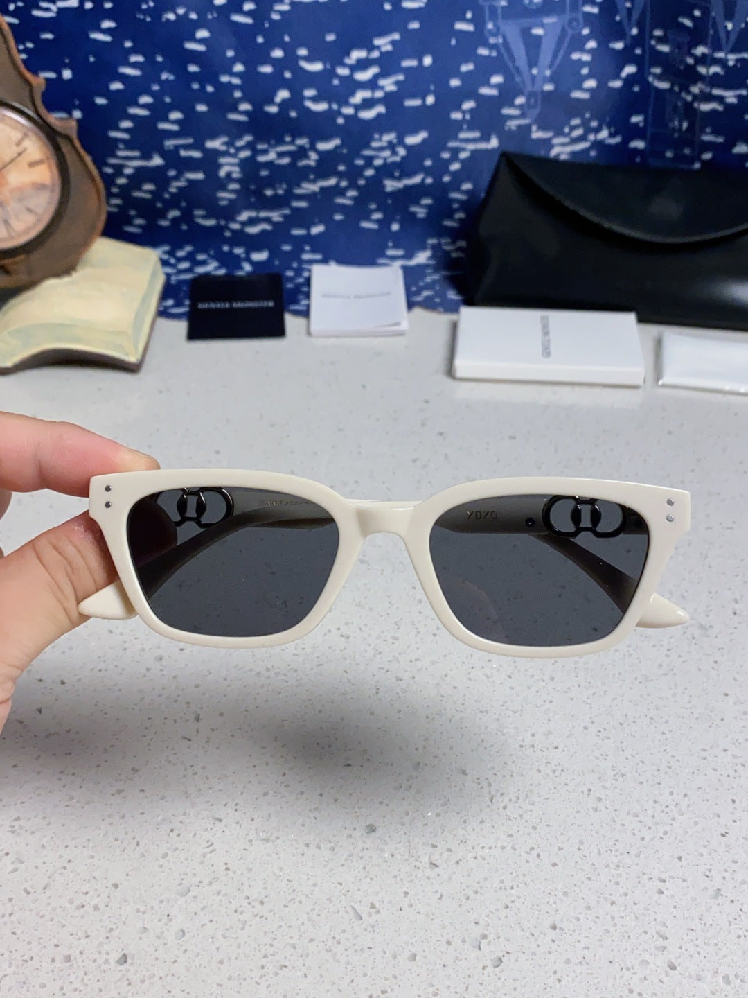 Gentle Monster XOXO Square Silver Lens Sunglasses for Men & Women - 158678 - detail image 4