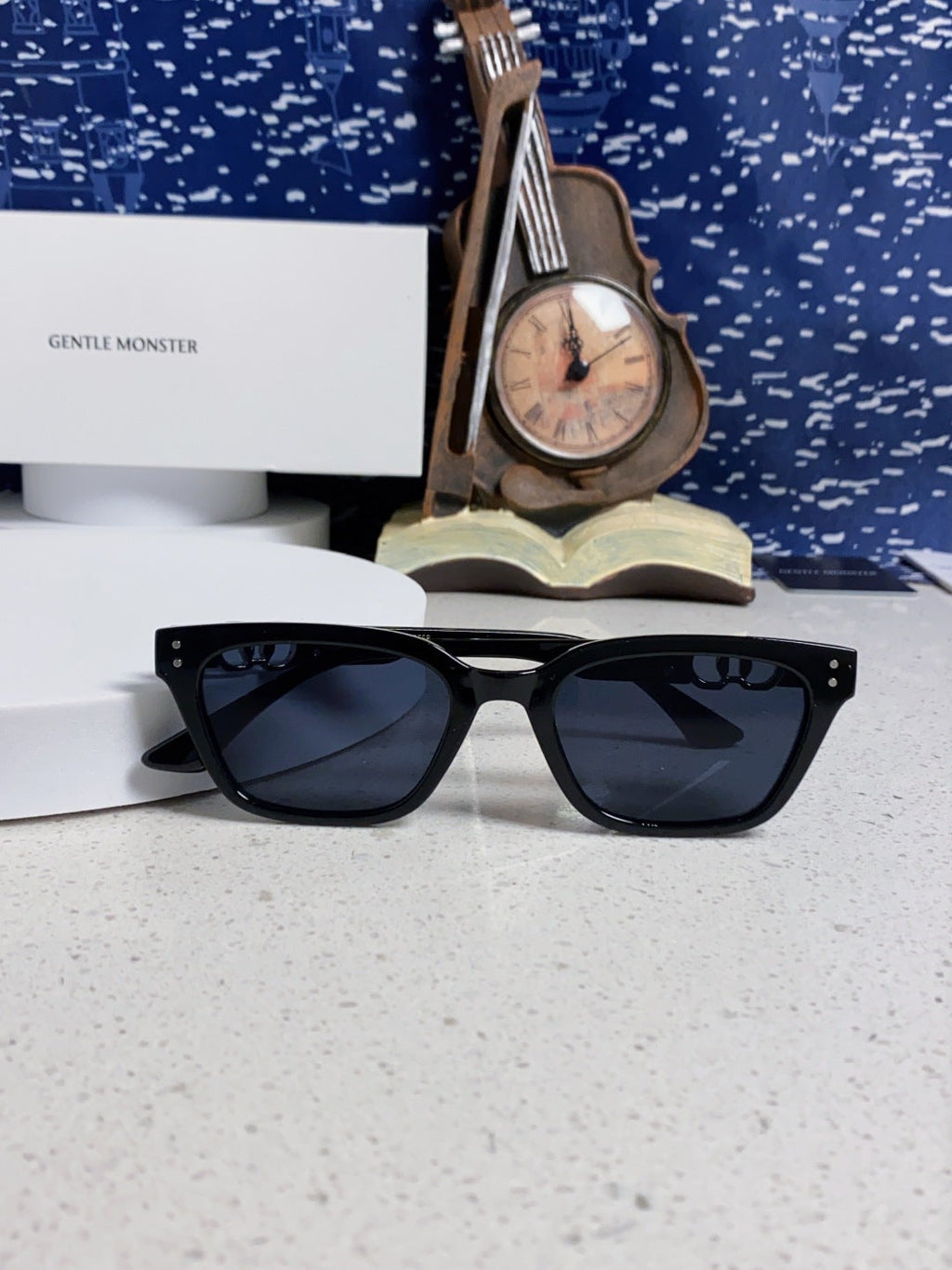 Gentle Monster XOXO Square Black Lens Sunglasses for Men & Women - detail image 9