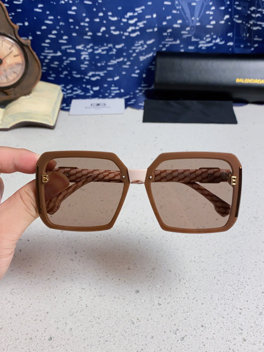 Balenciaga Square Red Lens Sunglasses for Men & Women - 416112 - detail image 4