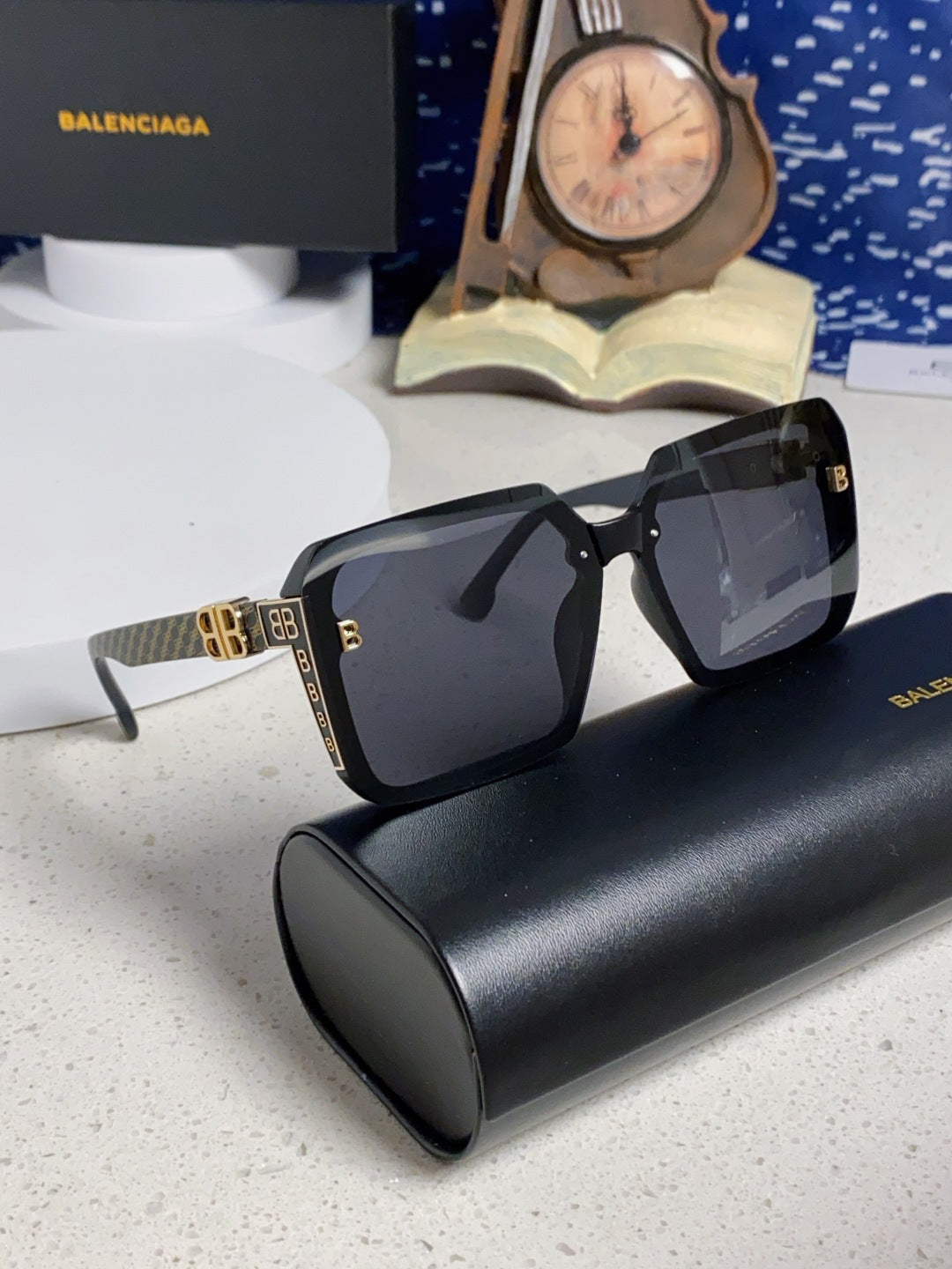 Balenciaga Square Gray Lens Sunglasses for Men & Women - 158574 - detail image 9