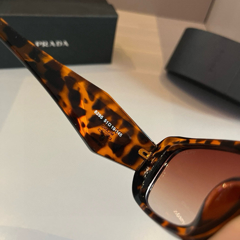 Prada SPR17WF Fashion Brown Lens Sunglasses for Men & Women - detail image 9