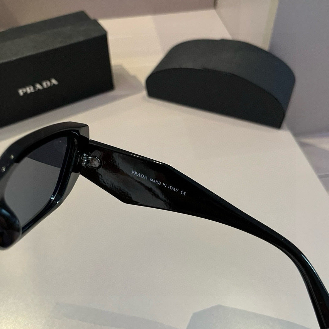 Prada SPR17WF Fashion Gold Lens Sunglasses for Men & Women - 449384 - detail image 6