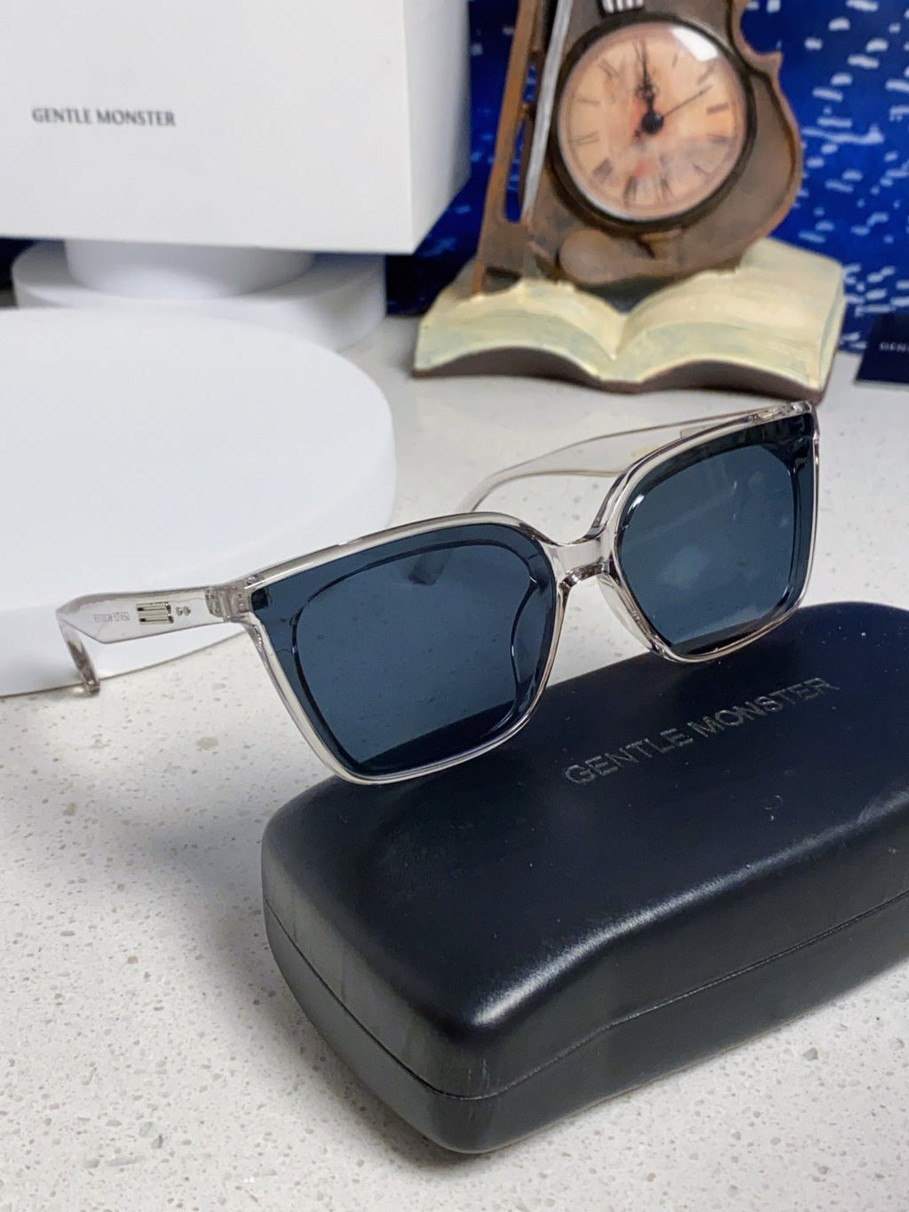 Gentle Monster MONDO Square Black Lens Sunglasses for Men & Women - 488064 - detail image 10