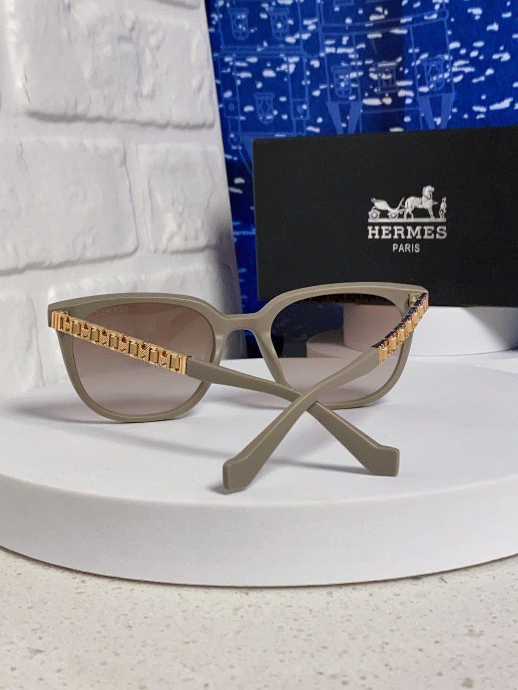 Hermès Fashion Brown Lens Sunglasses for Women - detail image 3