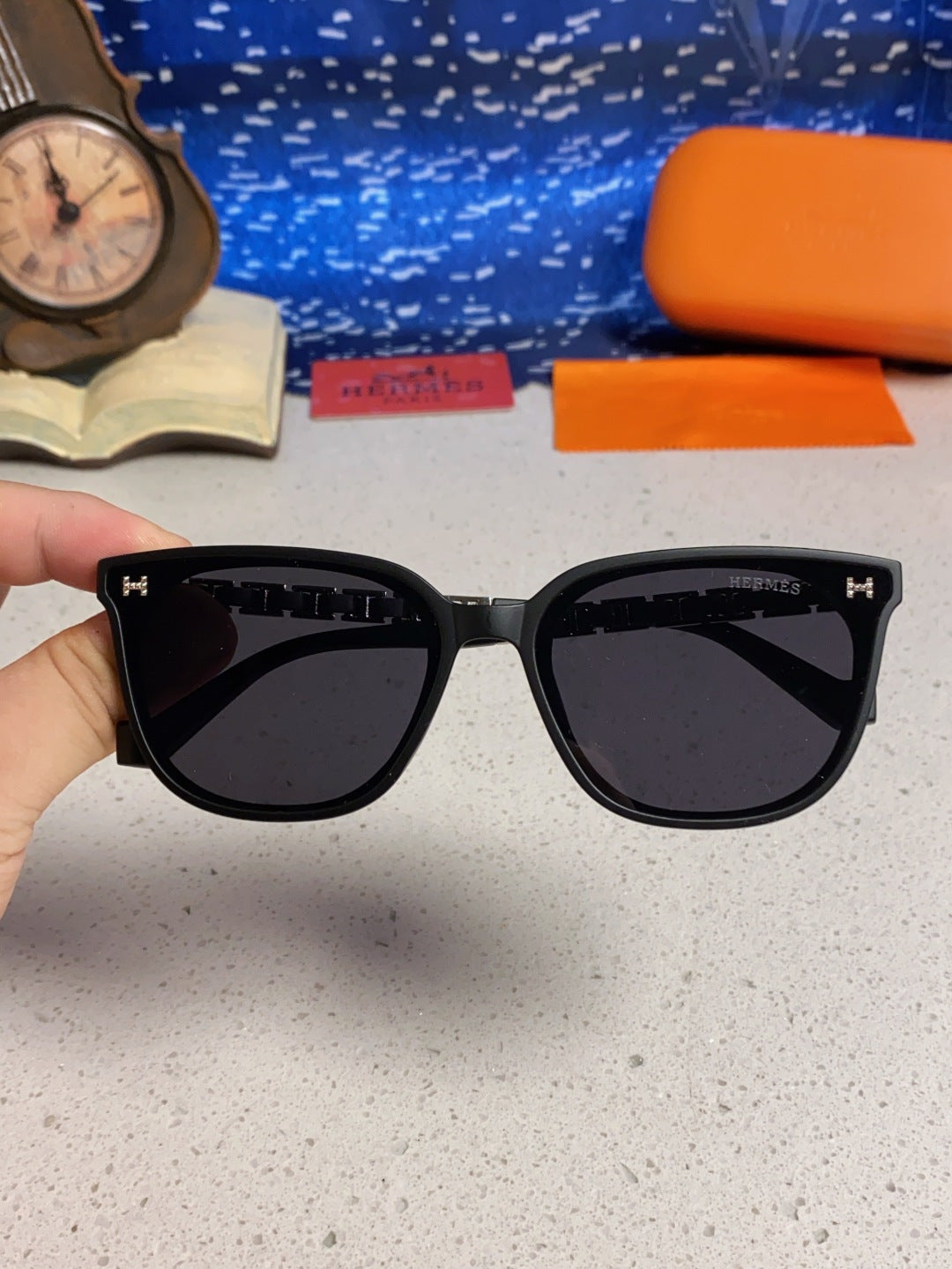 Hermès Fashion Black Lens Sunglasses for Women - detail image 4