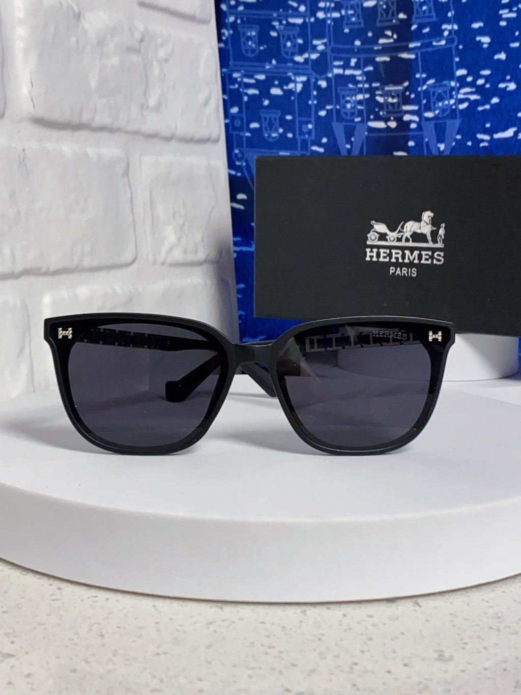 Hermès Fashion Black Lens Sunglasses for Women - detail image 2