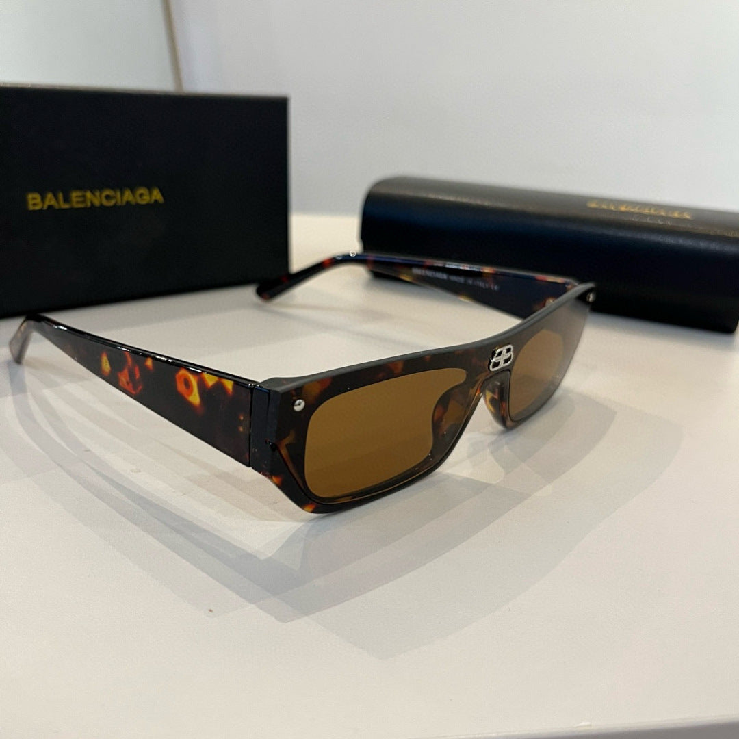 Balenciaga Rectangular Brown Lens Sunglasses for Men & Women - 487499
