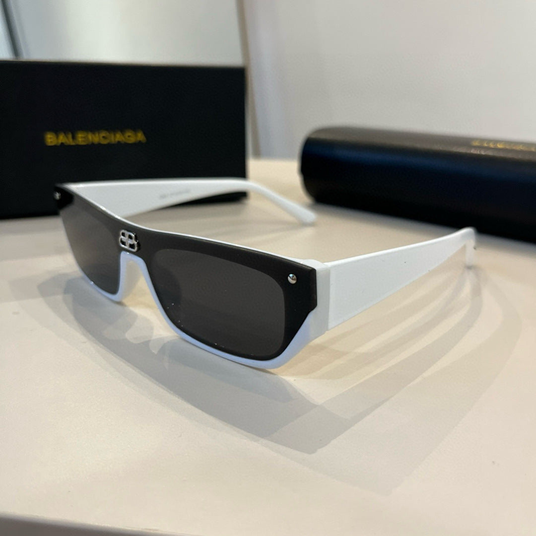 Balenciaga Rectangular Silver Lens Sunglasses for Men & Women - 432549 - detail image 3