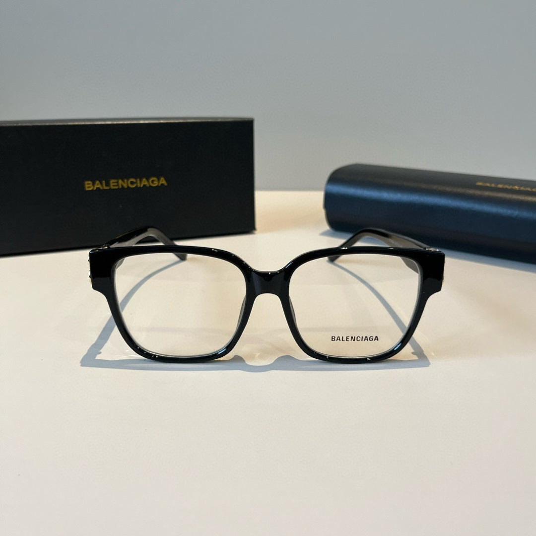 Balenciaga Folding Square Black Lens Sunglasses for Men & Women - 487501 - detail image 2