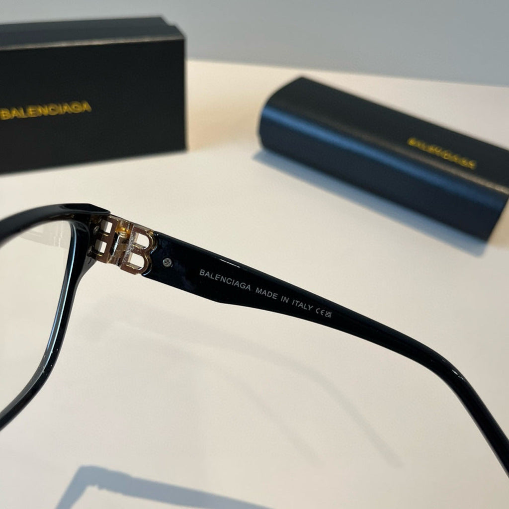 Balenciaga Folding Square Black Lens Sunglasses for Men & Women - 466034 - detail image 9