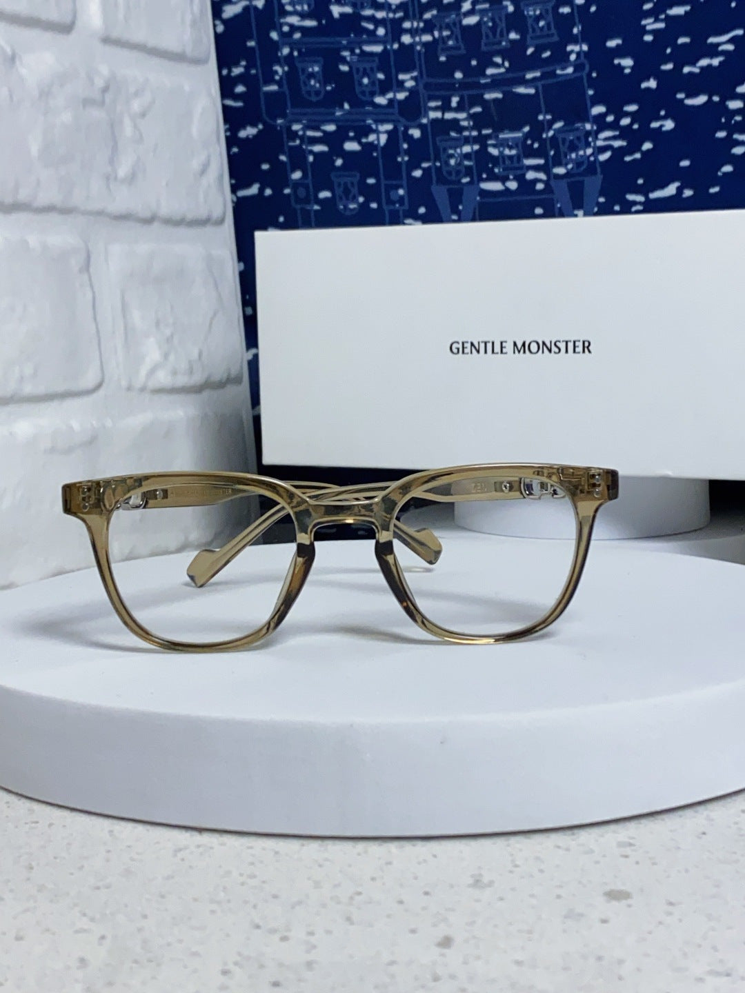 Gentle Monster ZEN Fashion Silver Lens Sunglasses for Men & Women - 383108 - detail image 2