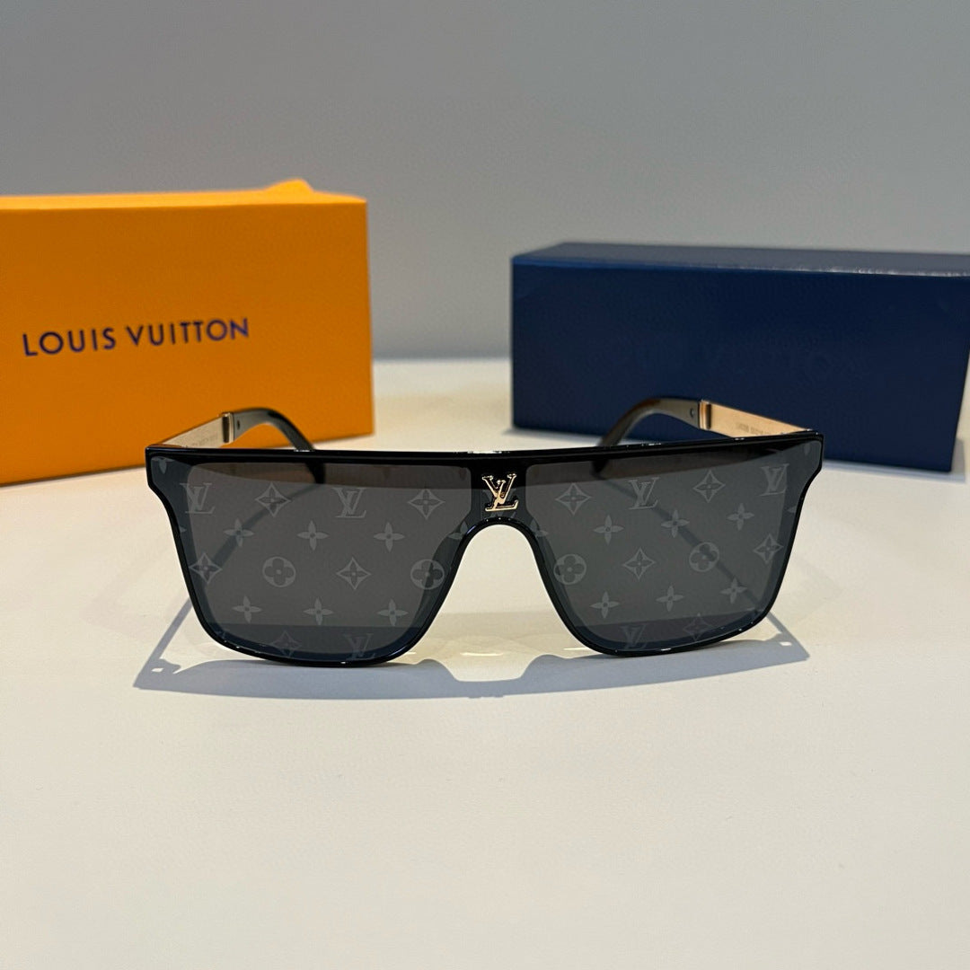 Louis Vuitton Metal Aviator Black Lens Sunglasses for Men & Women - 486277 - detail image 2