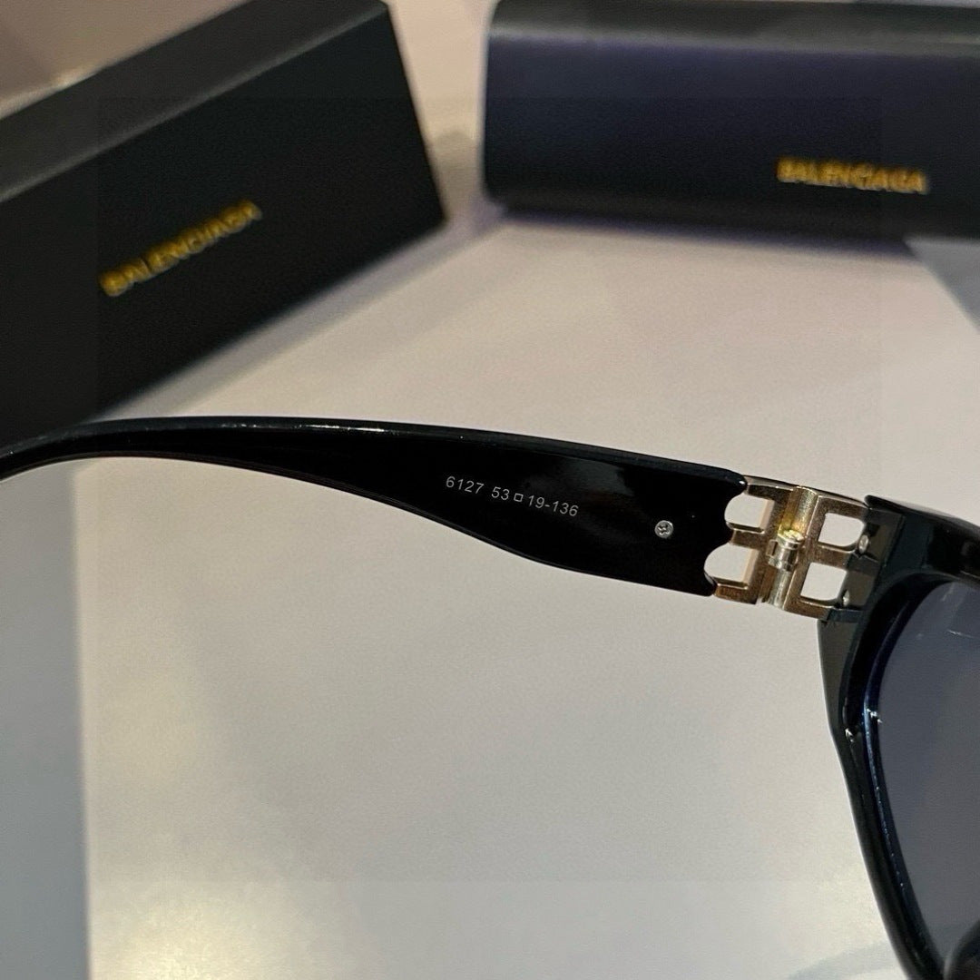 Balenciaga Rectangular Gold Lens Sunglasses for Men & Women - 416116 - detail image 7