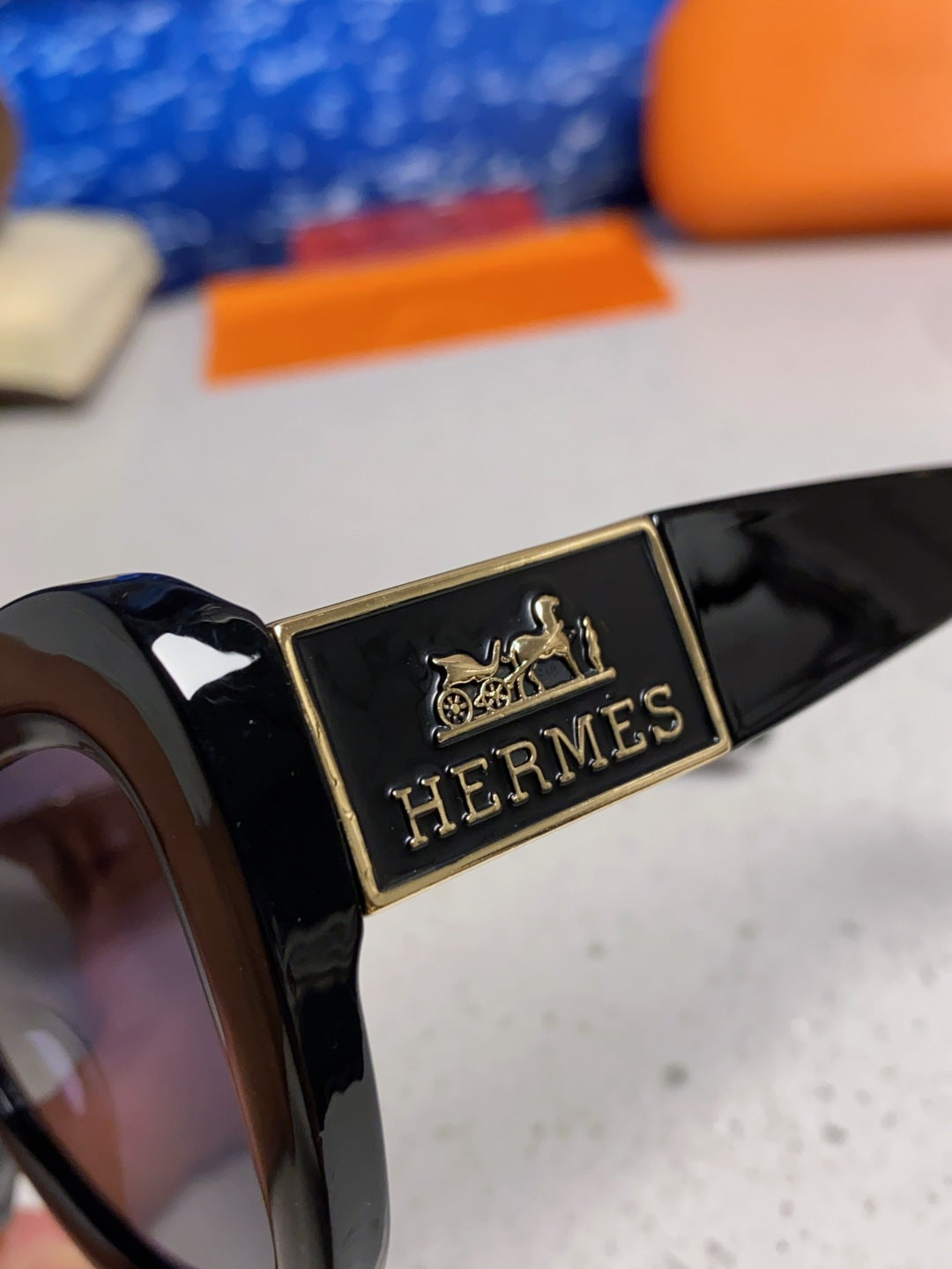 Hermès Cat-Eye Black Lens Sunglasses for Men & Women - 358926 - detail image 7
