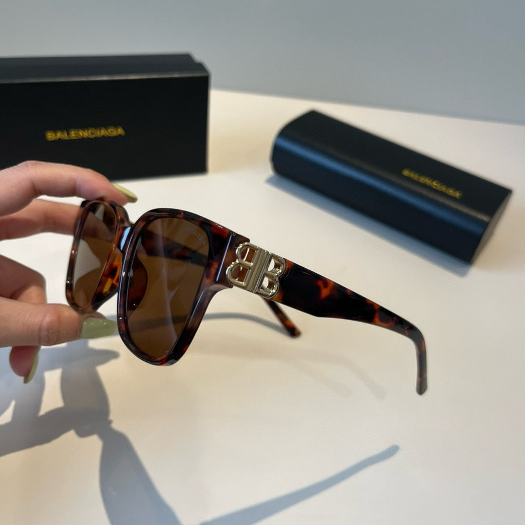 Balenciaga Folding Square Black Lens Sunglasses for Men & Women - 358660 - detail image 4