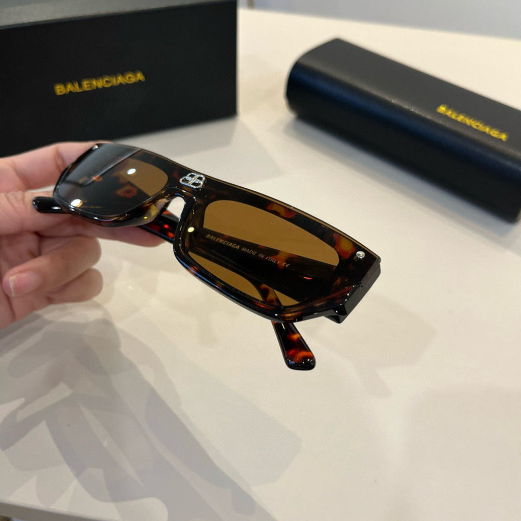 Balenciaga Rectangular Brown Lens Sunglasses for Men & Women - 358641 - detail image 6
