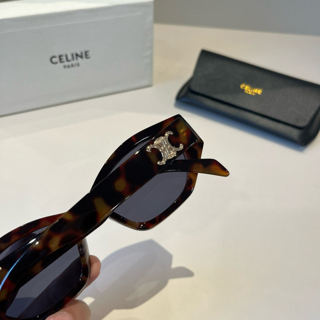 Celine Fashion Black Lens Sunglasses for Men & Women - 382553 - detail image 5
