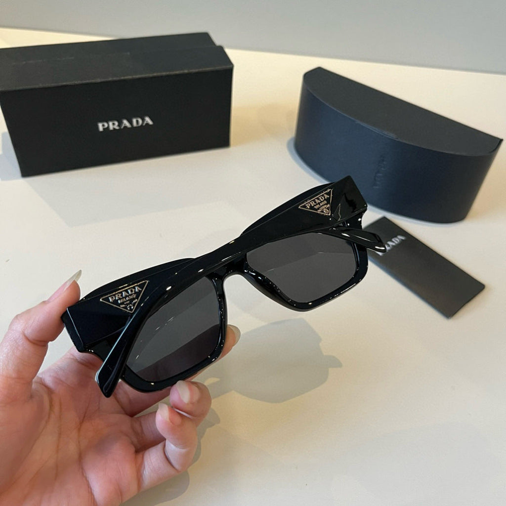 Prada Fashion Black Lens Sunglasses for Men & Women - 487071 - detail image 7