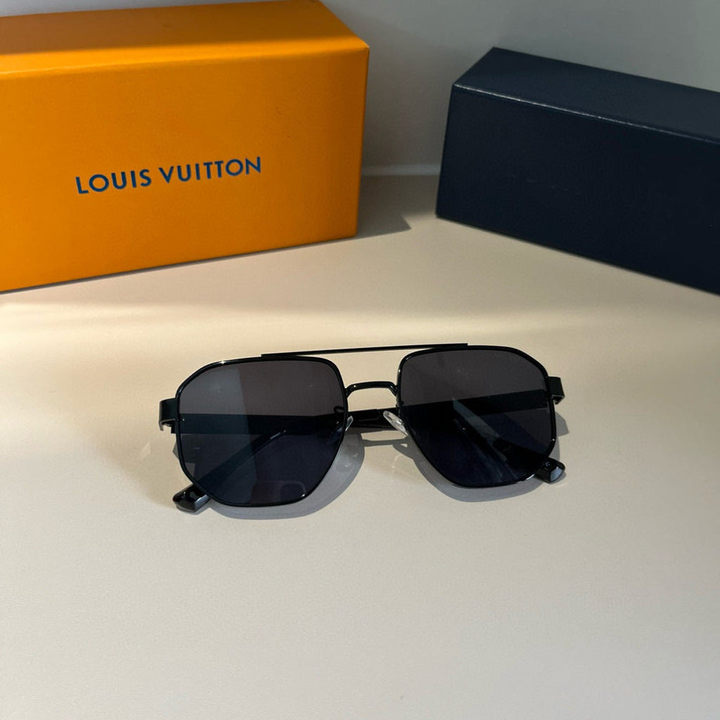 Louis Vuitton Metal Aviator Gold Lens Sunglasses for Men & Women - 448676 - detail image 10