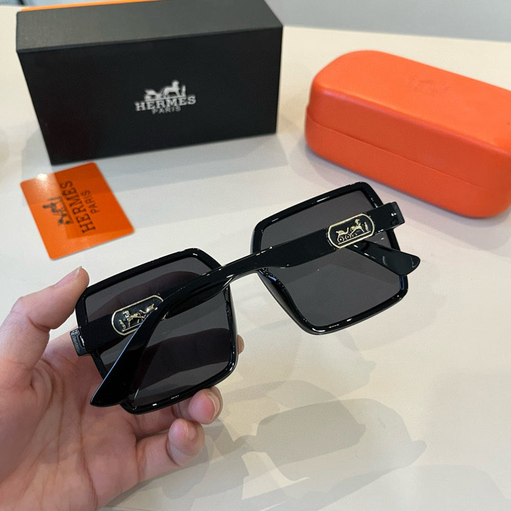 Hermès Round Black Lens Sunglasses for Women - detail image 5