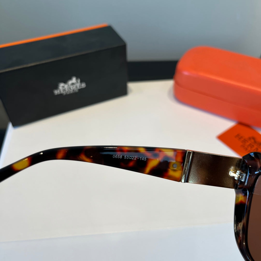 Hermès Oversized Black Lens Sunglasses for Women - 158683 - detail image 6