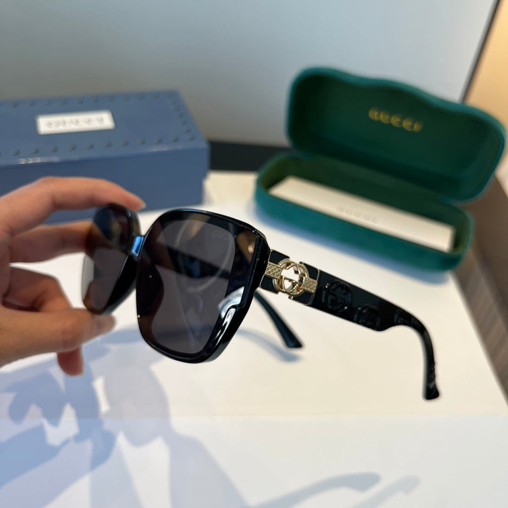 Gucci Oversized Black Lens Sunglasses for Women - 866944 - detail image 4
