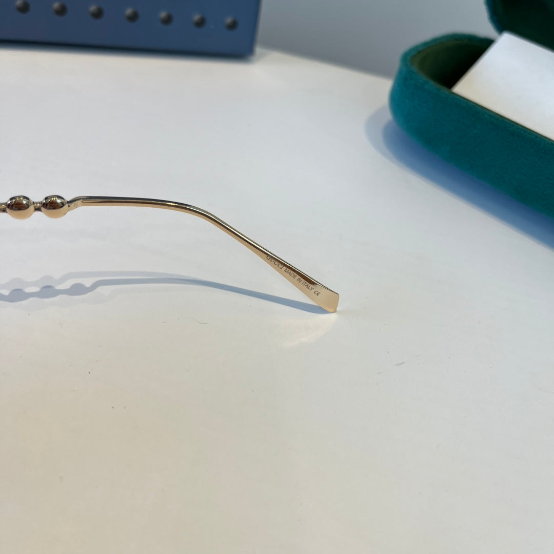 Gucci Oversized Silver Lens Sunglasses for Women - 997563 - detail image 10