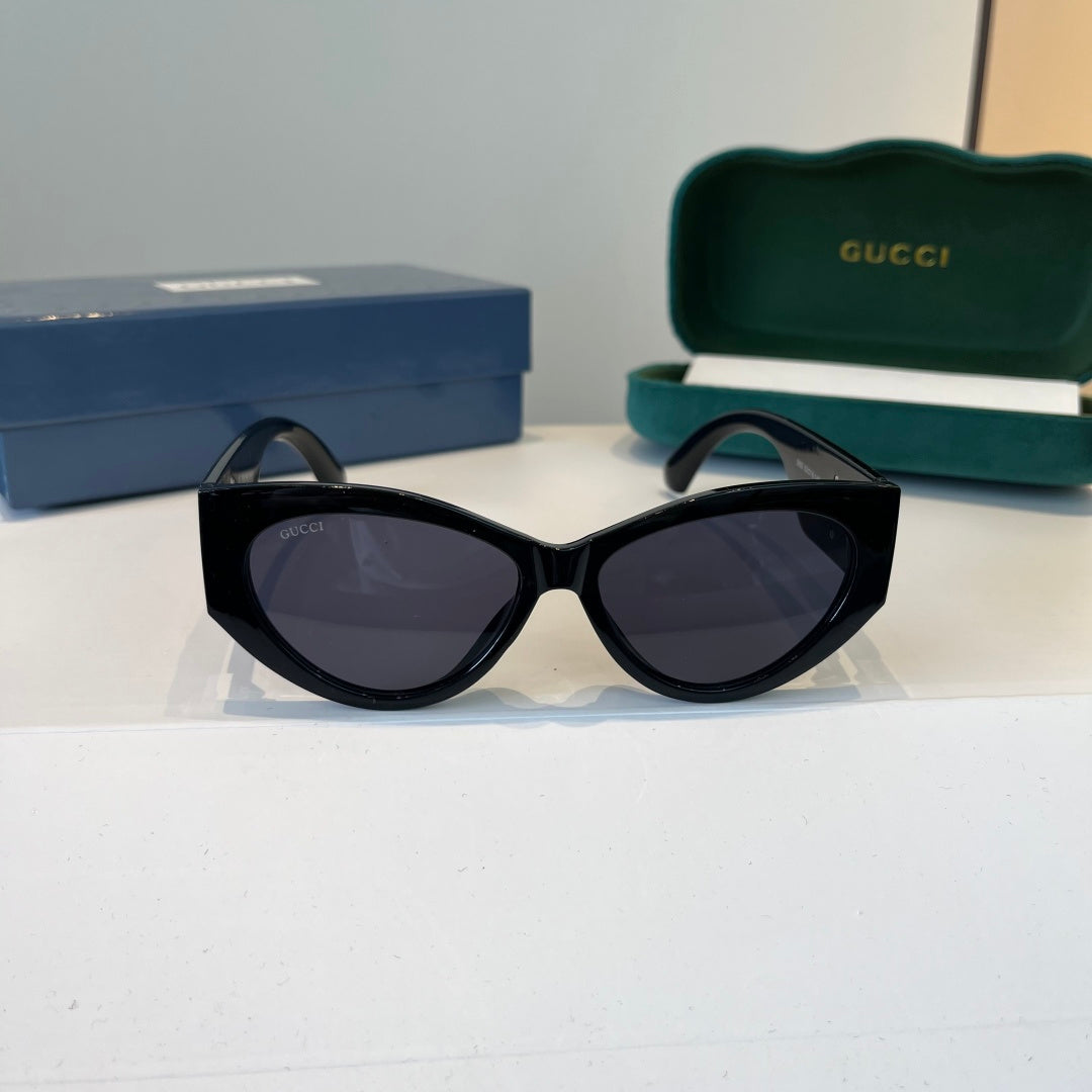 Gucci Cat-Eye Black Lens Sunglasses for Men & Women - 997575 - detail image 2