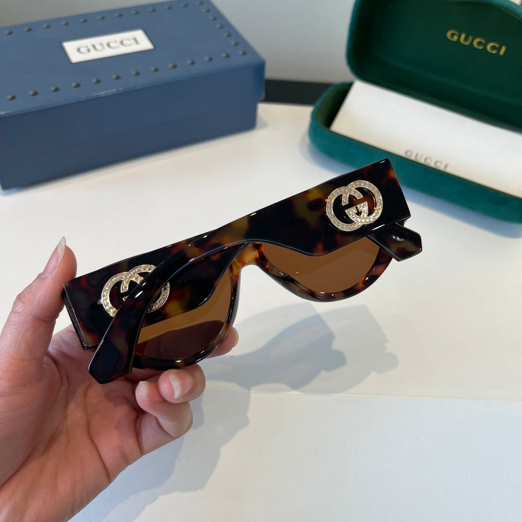 Gucci Cat-Eye Black Lens Sunglasses for Men & Women - 997576 - detail image 6
