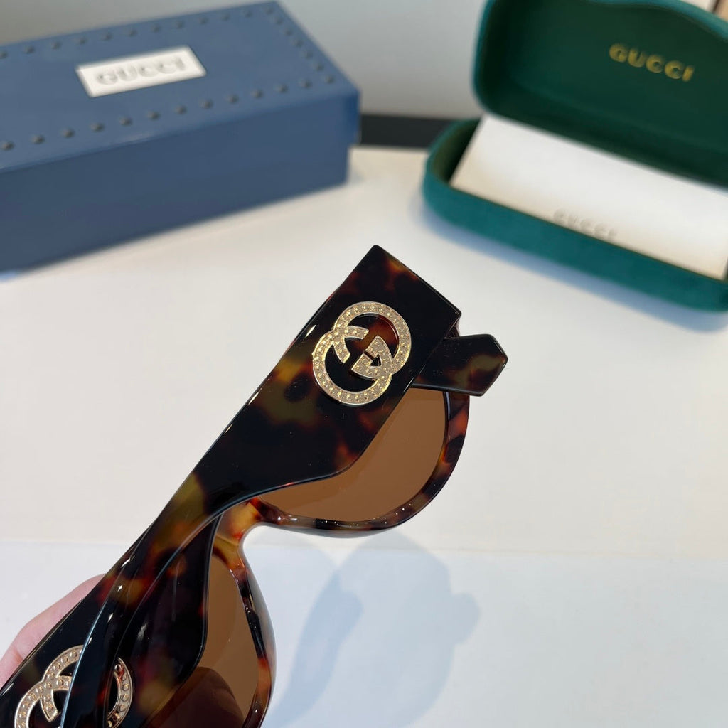 Gucci Cat-Eye Black Lens Sunglasses for Men & Women - 997576 - detail image 7