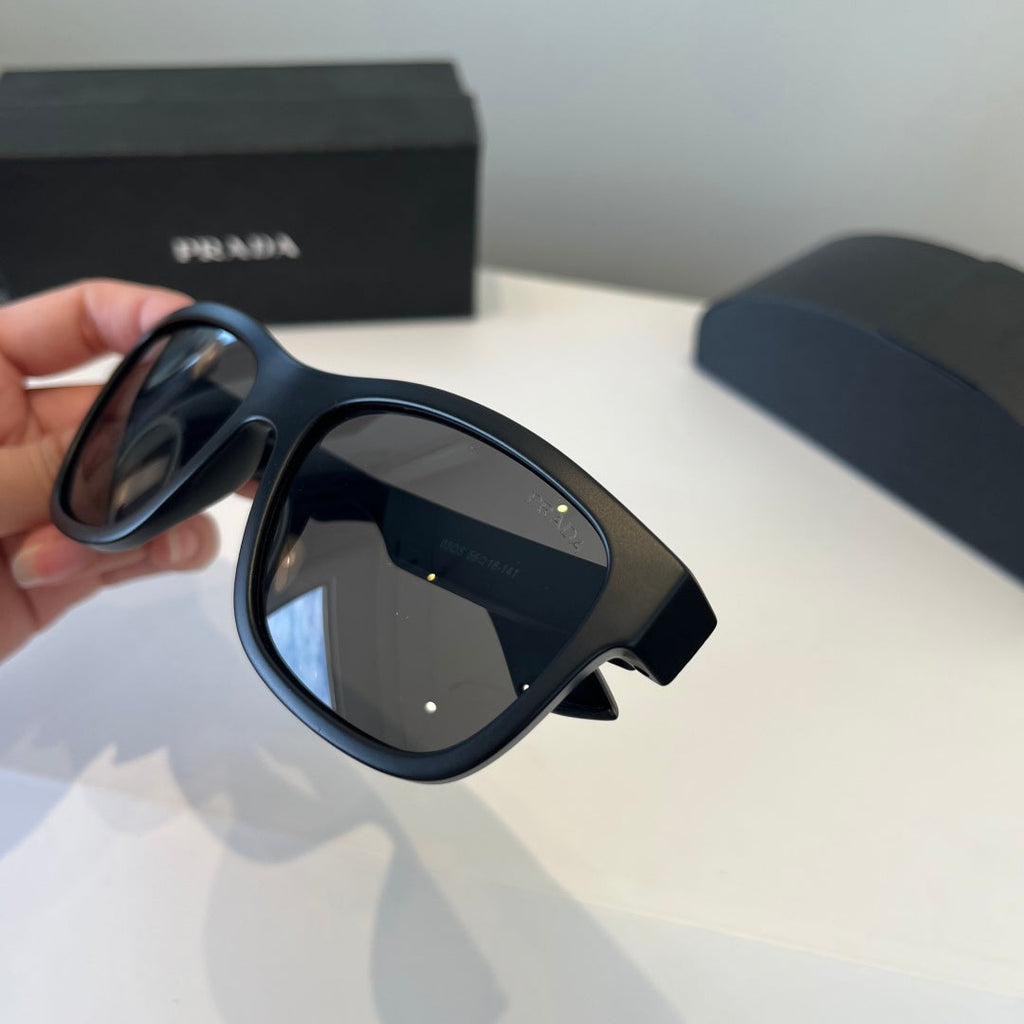 Prada Fashion Black Lens Sunglasses for Men & Women - 398901 - detail image 9