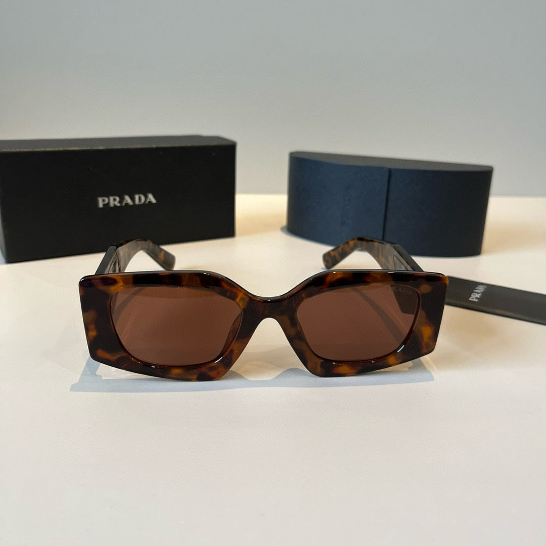 Prada Fashion Black Lens Sunglasses for Men & Women - 432080 - detail image 2