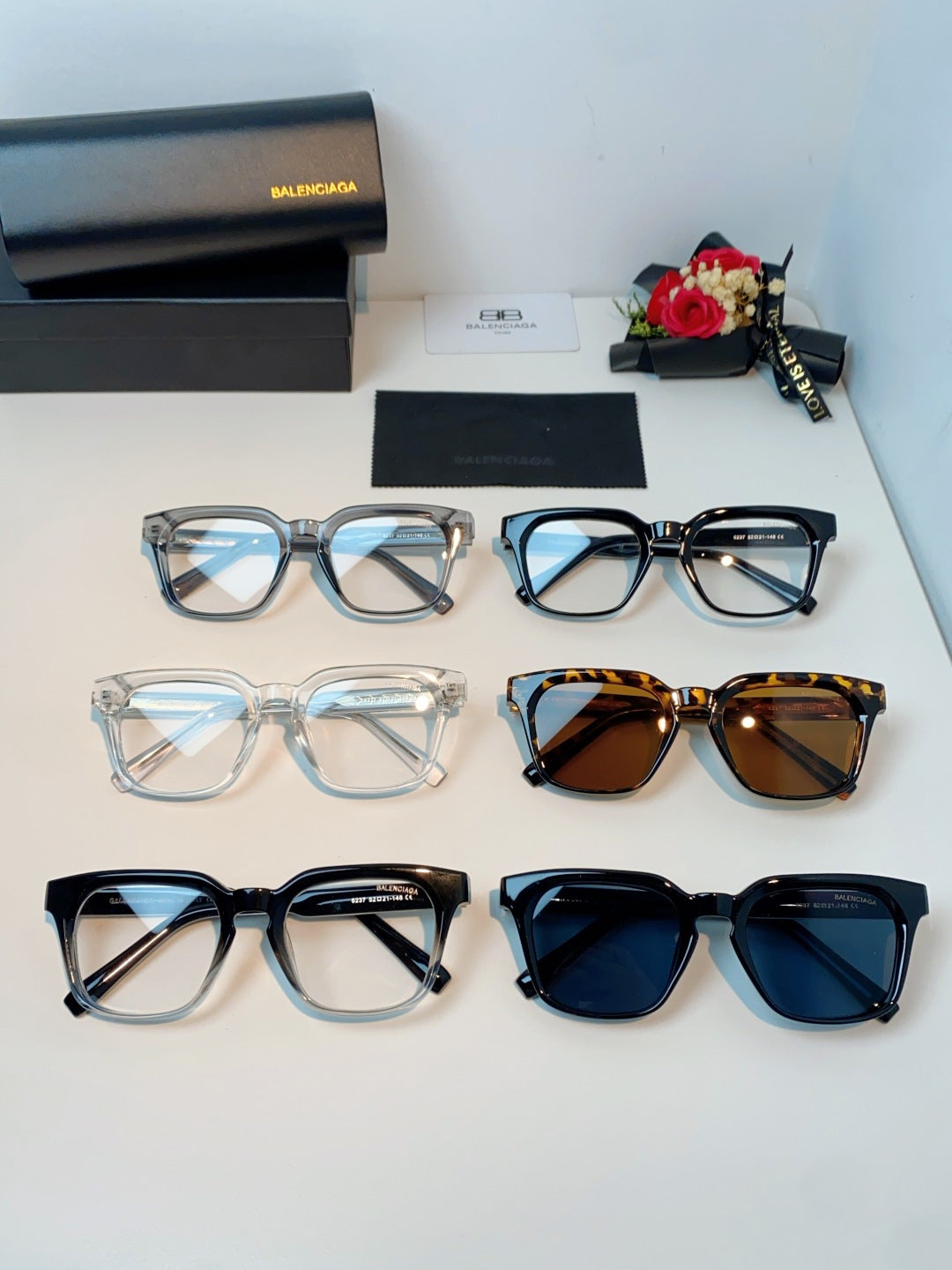 Balenciaga Blue-Light Fashion Brown Lens Sunglasses for Men & Women - detail image 12