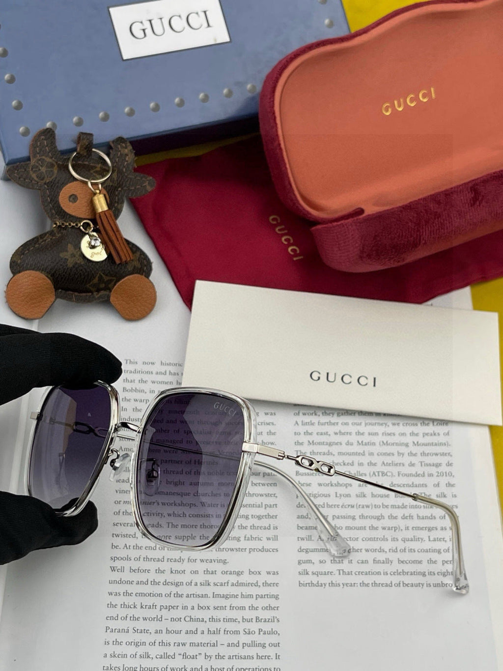 Gucci G1377 Polarized Round Red Lens Sunglasses for Men & Women - 997610 - detail image 5