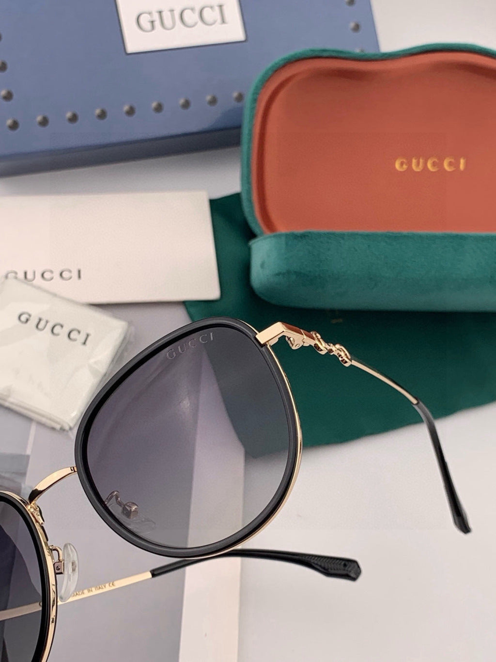 Gucci G2211 Round Red Lens Sunglasses for Men & Women - 997612 - detail image 2