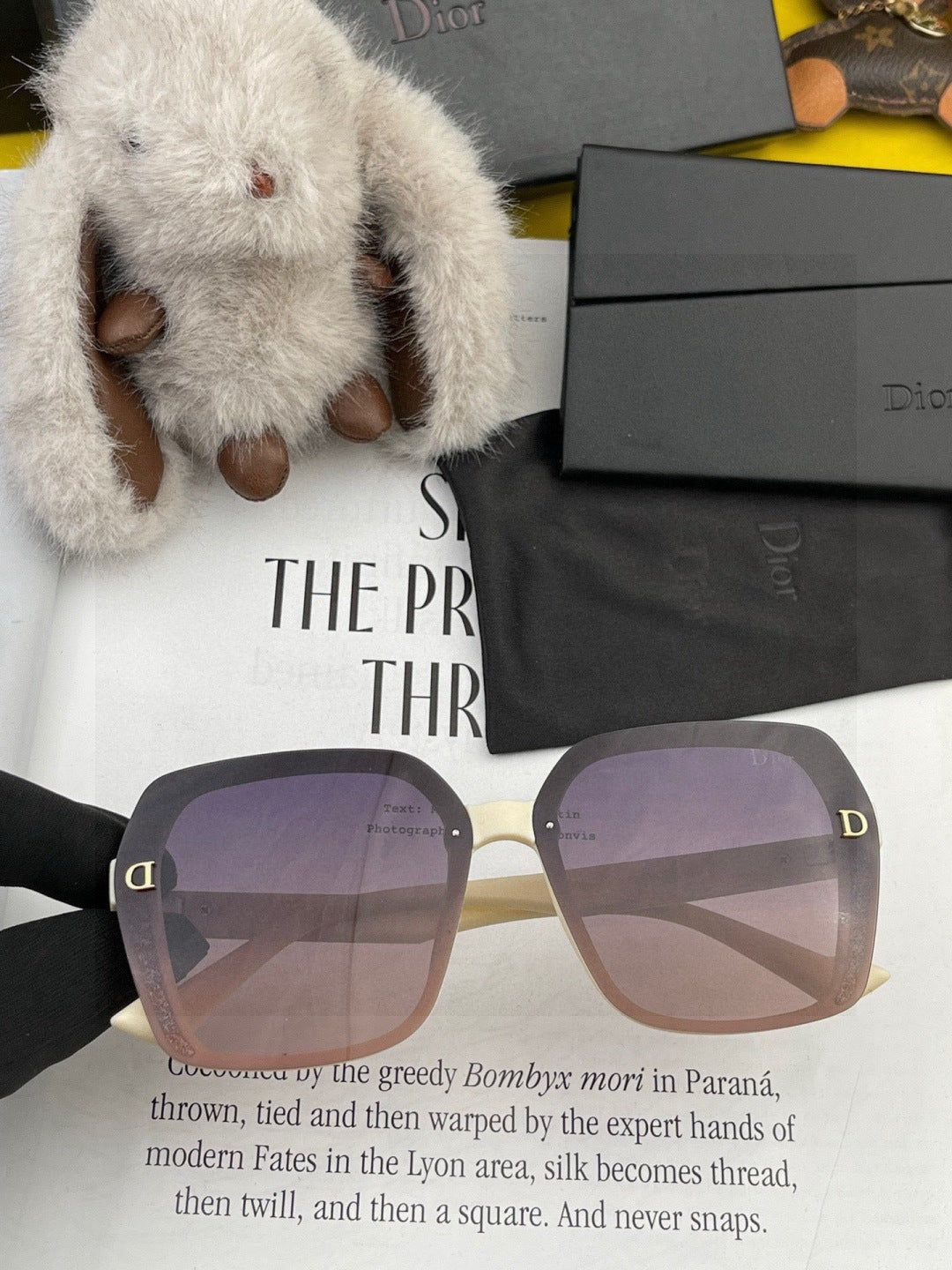 Dior D3200 Polarized Fashion Blue Lens Sunglasses for Men & Women - 997992 - detail image 2