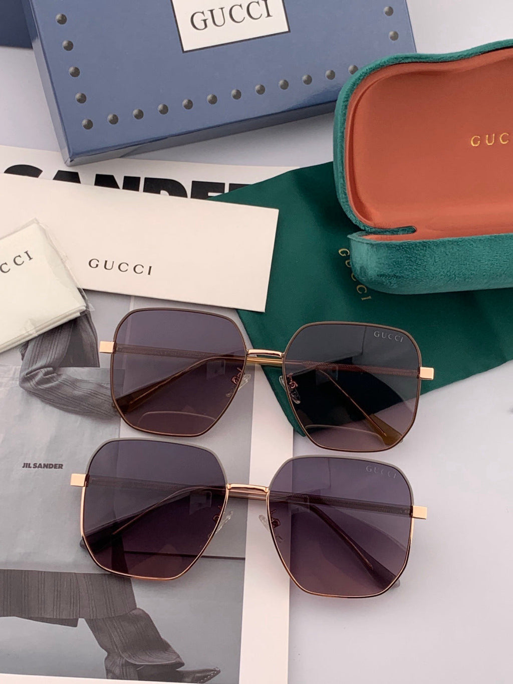 Gucci G1622 Polarized Square Gold Lens Sunglasses for Men & Women - detail image 7