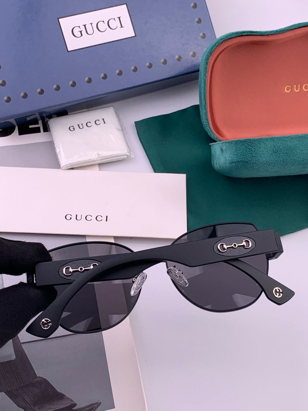 Gucci G1379 Metal Square Gold Lens Sunglasses for Men & Women - 997602 - detail image 3