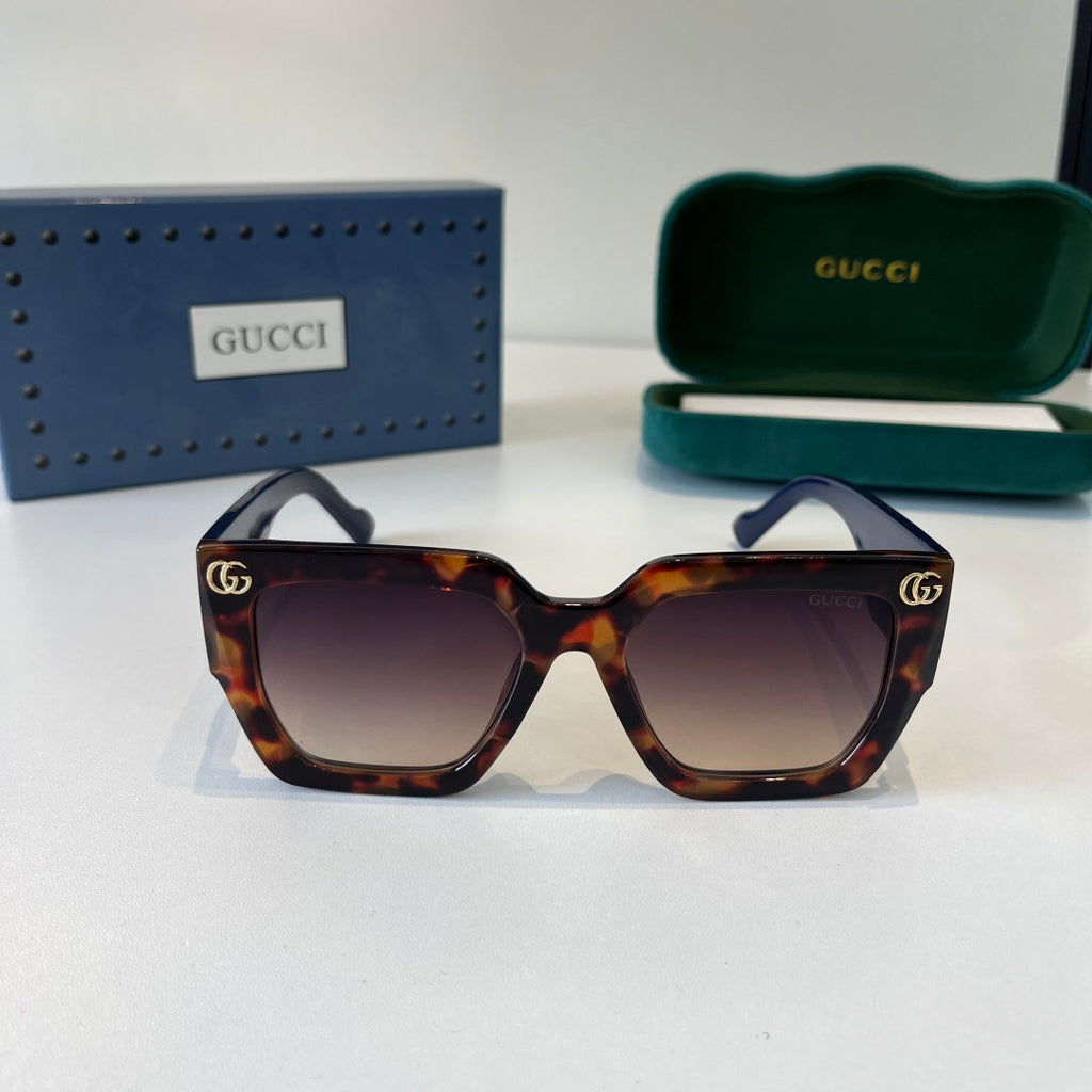 Gucci Oversized Red Lens Sunglasses for Men & Women - 132235 - detail image 2