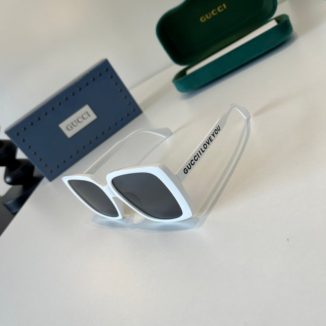 Gucci Oversized Silver Lens Sunglasses for Men & Women - 132239 - detail image 3