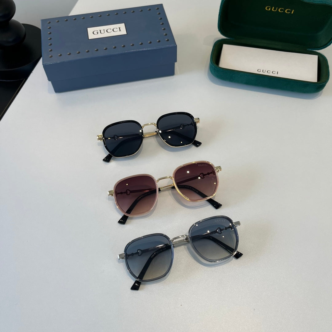 Gucci Oversized Silver Lens Sunglasses for Women - 132250 - detail image 9