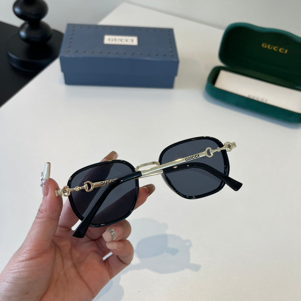 Gucci Oversized Silver Lens Sunglasses for Women - 132250 - detail image 7
