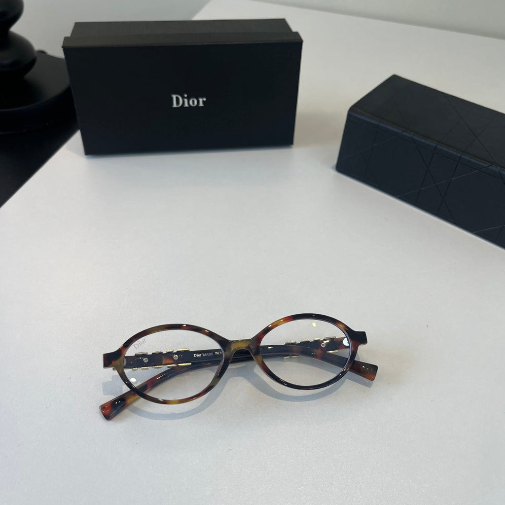 Dior Fashion Silver Lens Sunglasses for Men & Women - 371869 - detail image 4