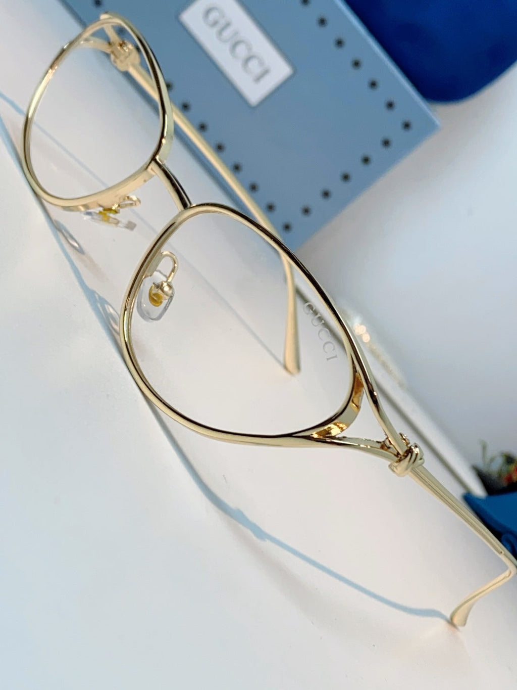 Gucci Cat-Eye Gold Lens Sunglasses for Men & Women - detail image 7