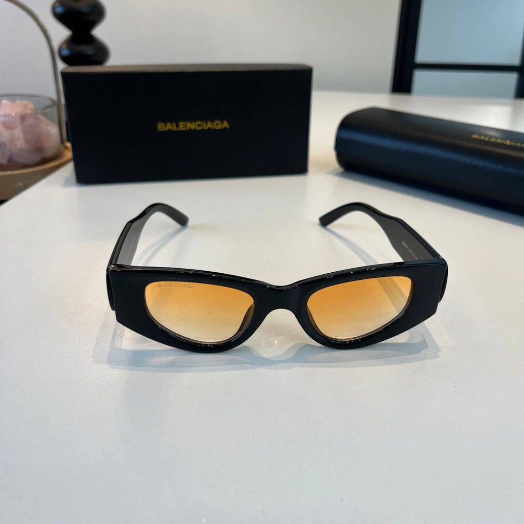 Balenciaga Rectangular Brown Lens Sunglasses for Men & Women - 372349 - detail image 2