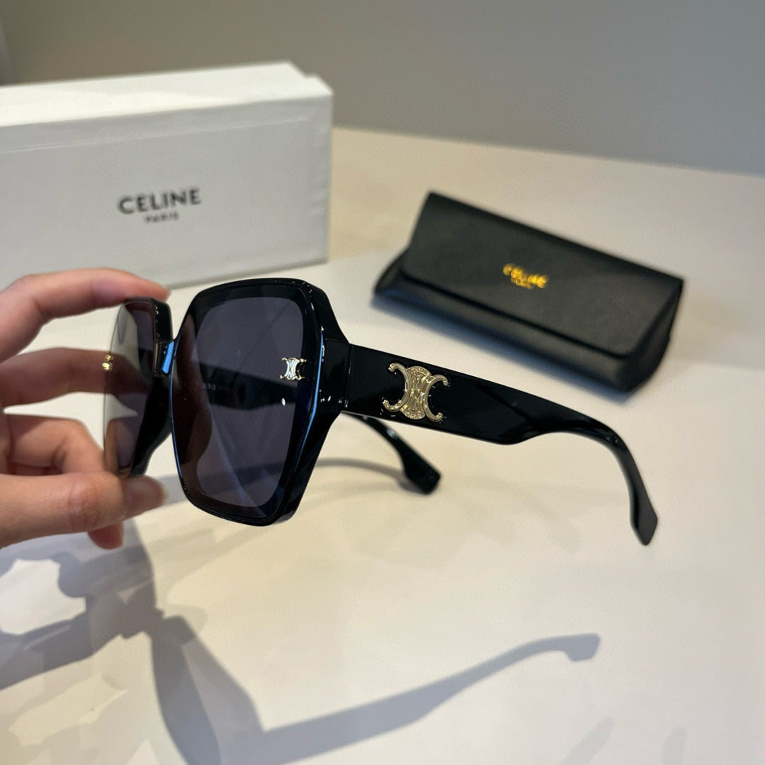 Celine Fashion Black Lens Sunglasses for Men & Women - 415604 - detail image 4